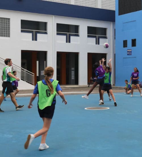 63a83a9ec62947ea0ecd22d4_606c4b6153dae5af89d2603a_handball-CCA2-min